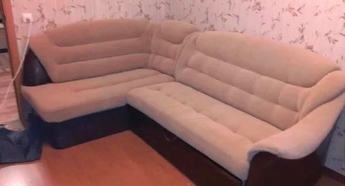 Перетяжка углового дивана. СВАО Москвы